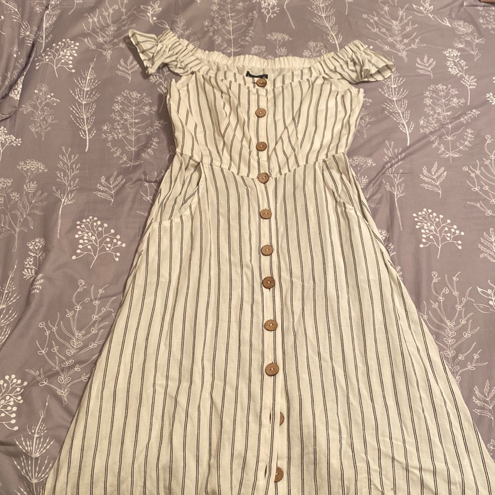 Off the shoulder A line dress